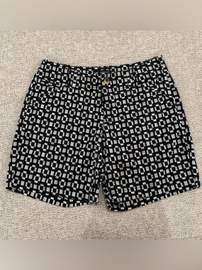 Lee Black & White Geometric Women's Shorts
